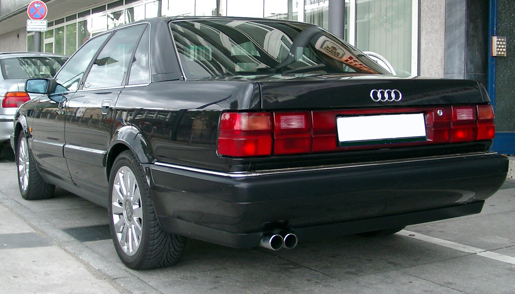 Audi 200