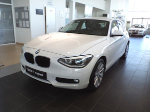 BMW 116i: 9 фото