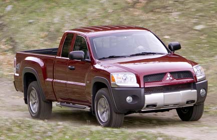 Mitsubishi Raider