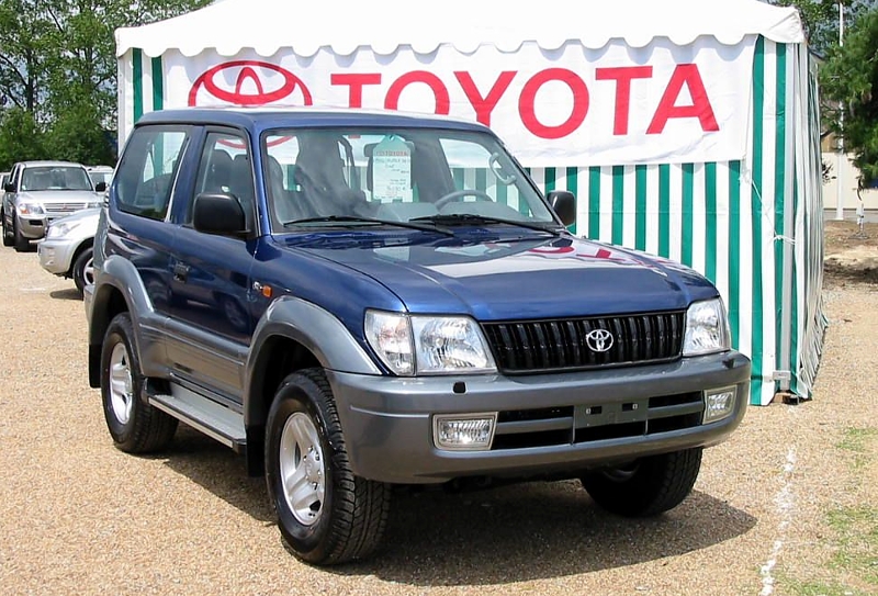 Toyota Land Cruiser Prado 90